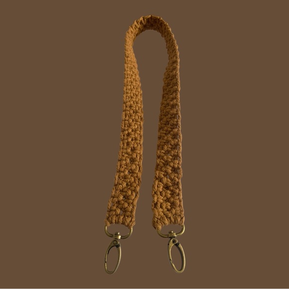 Vintage macrame handbag with Strap - Picture 10 of 16